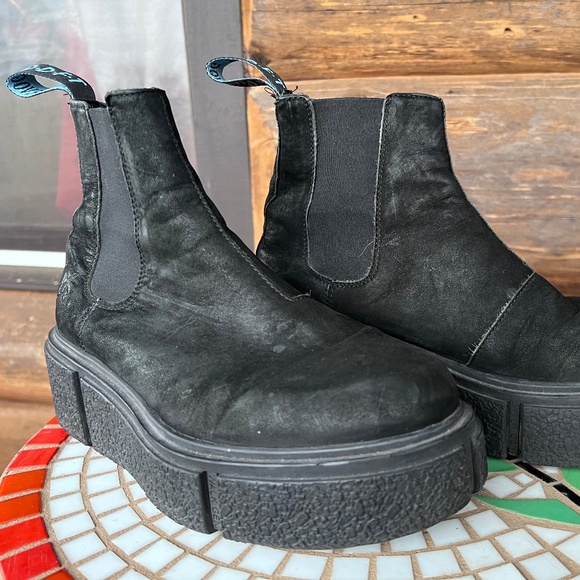 John Fluevog Shoes - John Fluevog SPACE EDITION PICCOLOMINI Black W8